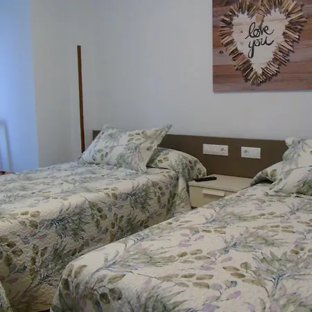 Pension Oviedo Guest house