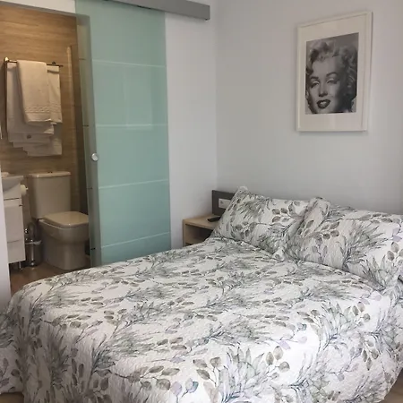 Pension Oviedo 4*