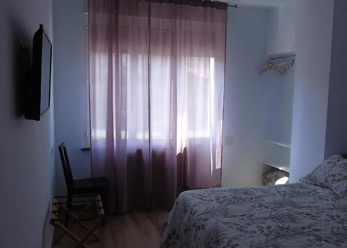 Pension Oviedo 게스트하우스